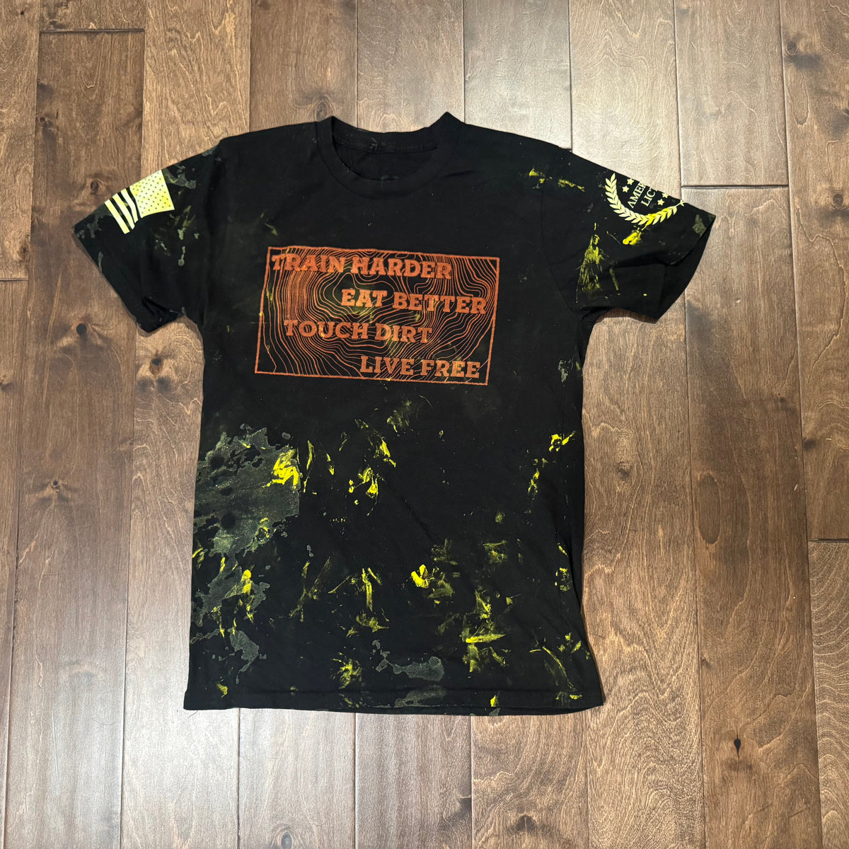 T-Shirt: Derelictor (SIZE: M)