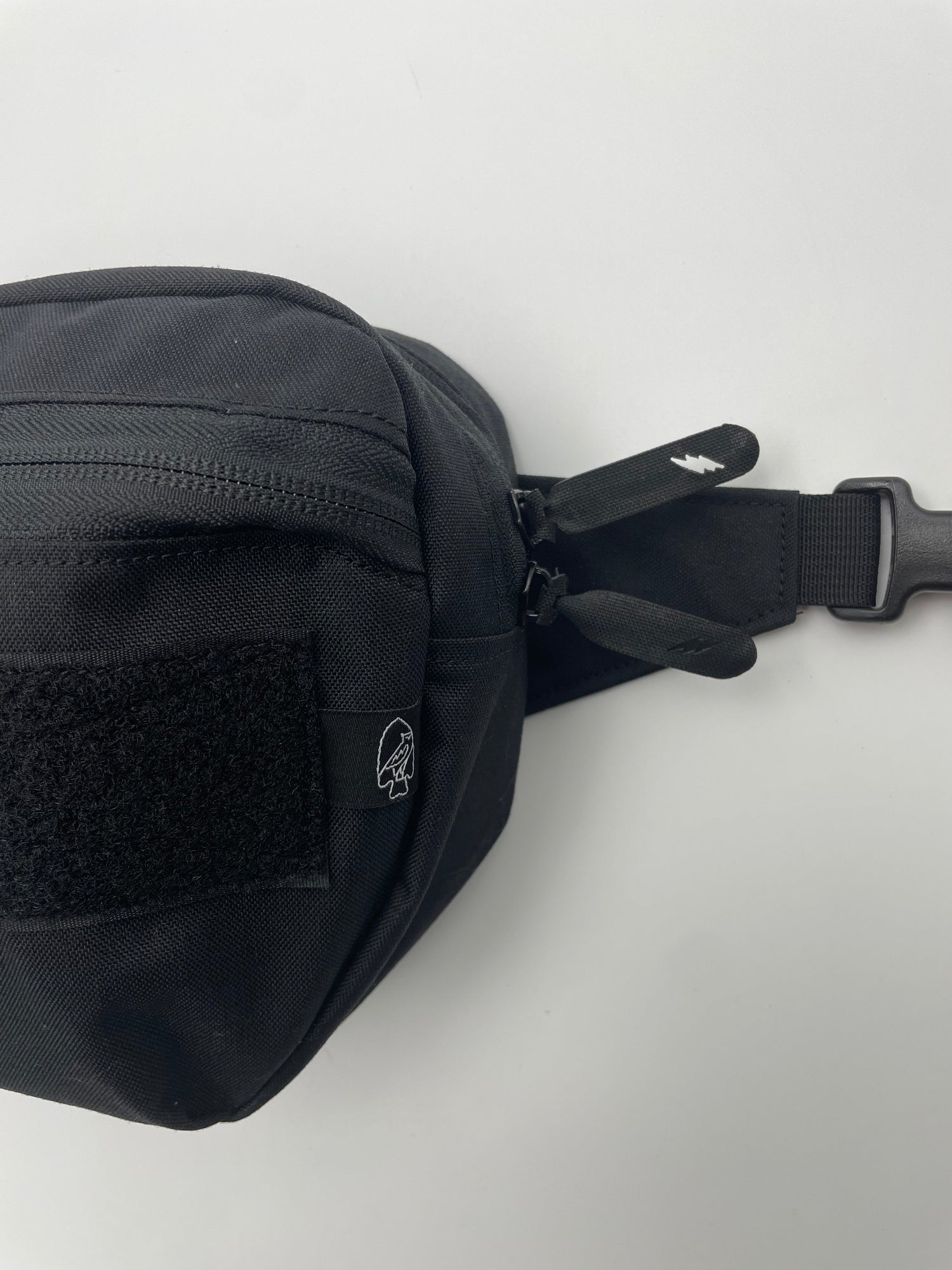 Multifunctional Fanny Pack (Various Colors and Patterns)