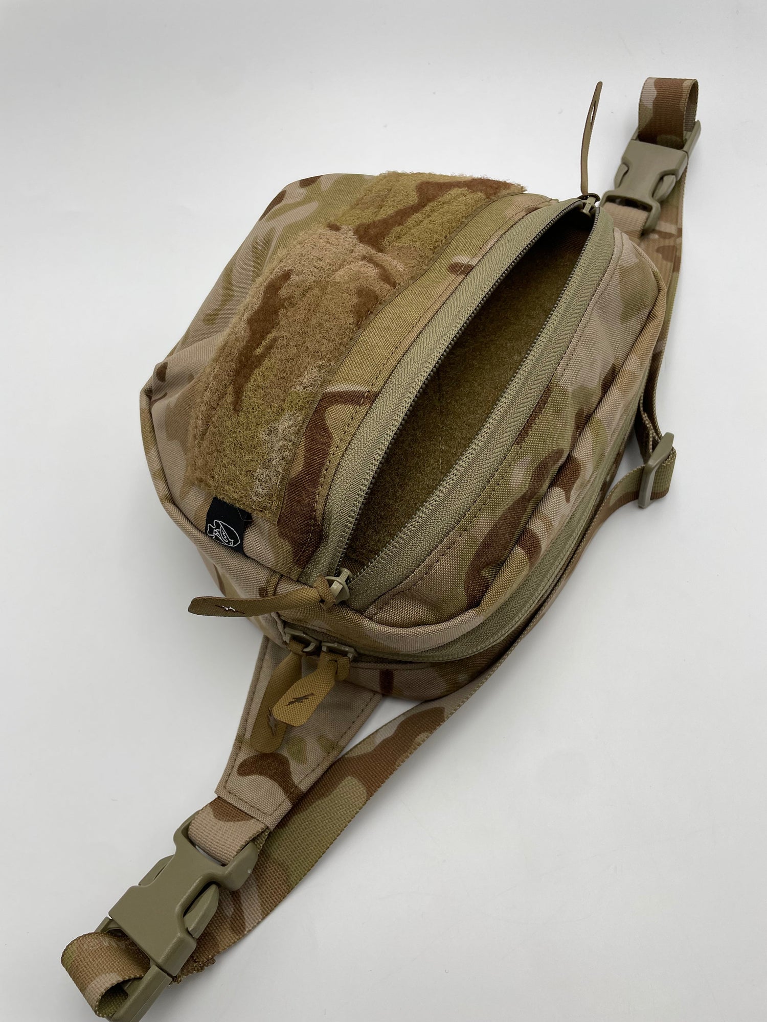 Multifunctional Fanny Pack (Various Colors and Patterns)