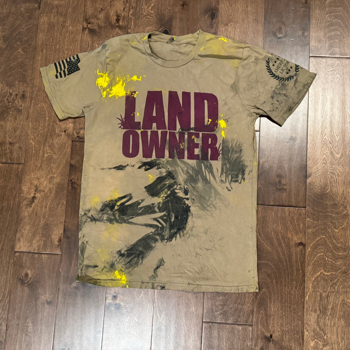 T-Shirt: Derelictor (SIZE: M)