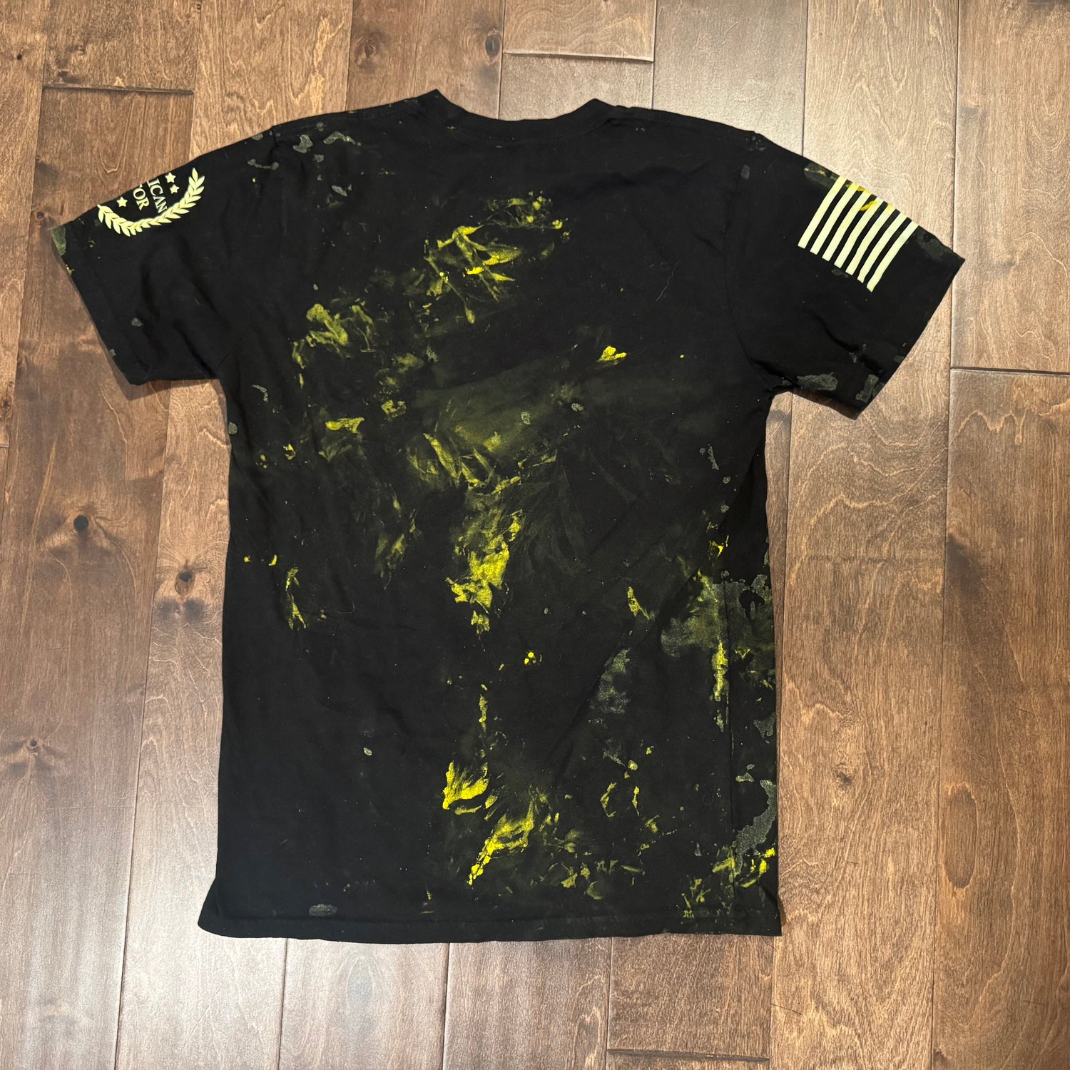 T-Shirt: Derelictor (SIZE: M)