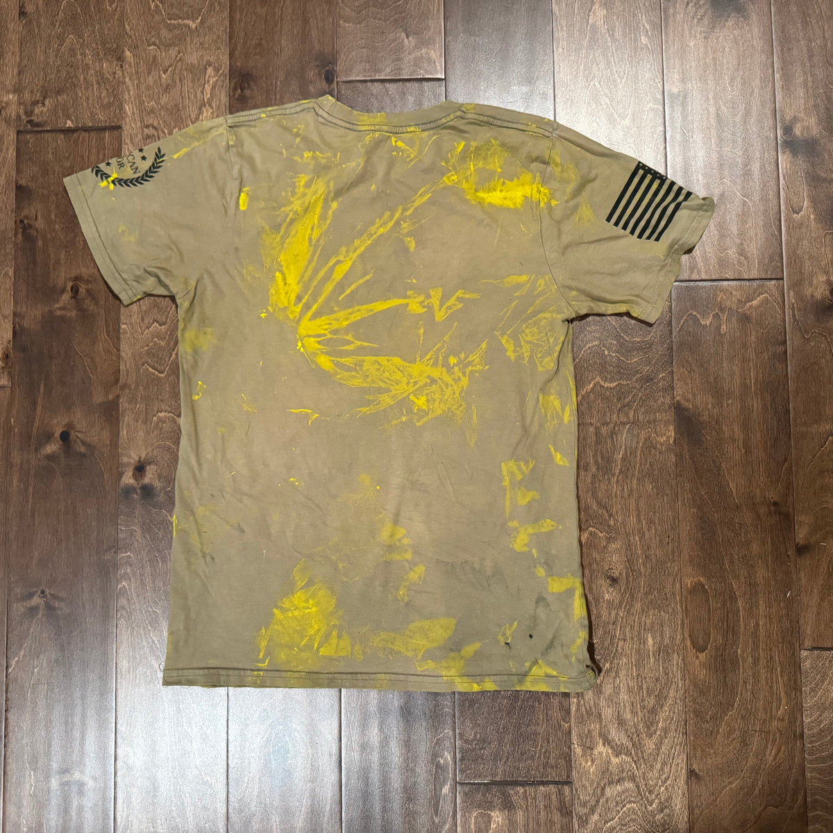 T-Shirt: Derelictor (SIZE: M)