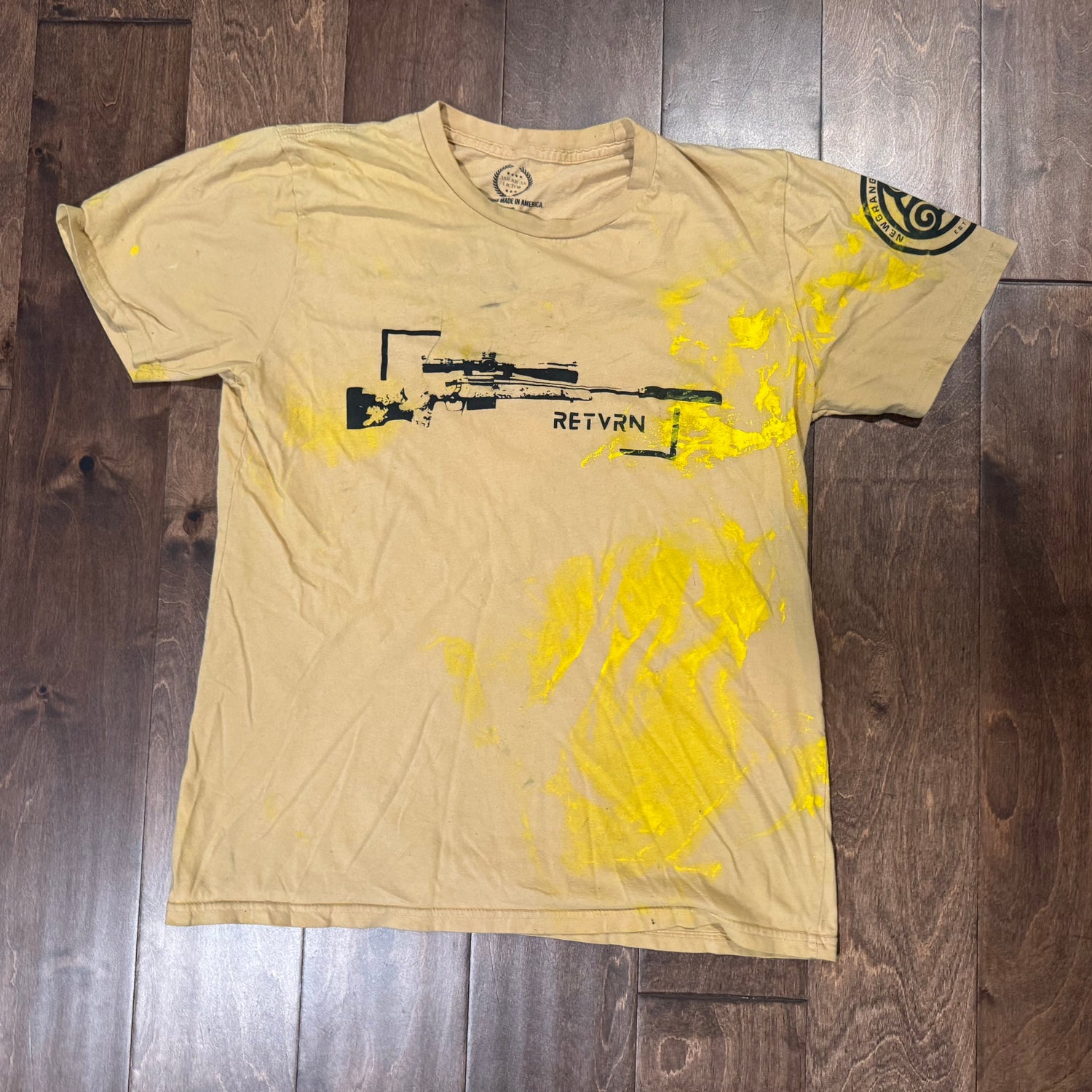 T-Shirt: Derelictor (SIZE: M)
