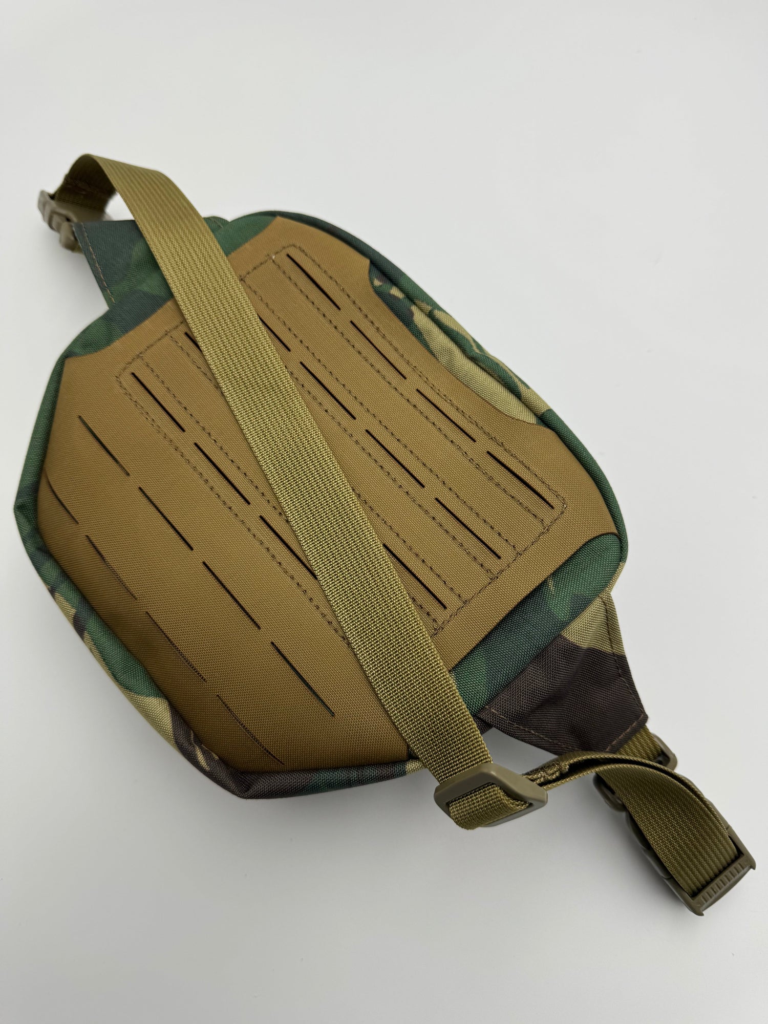 Multifunctional Fanny Pack (Various Colors and Patterns)