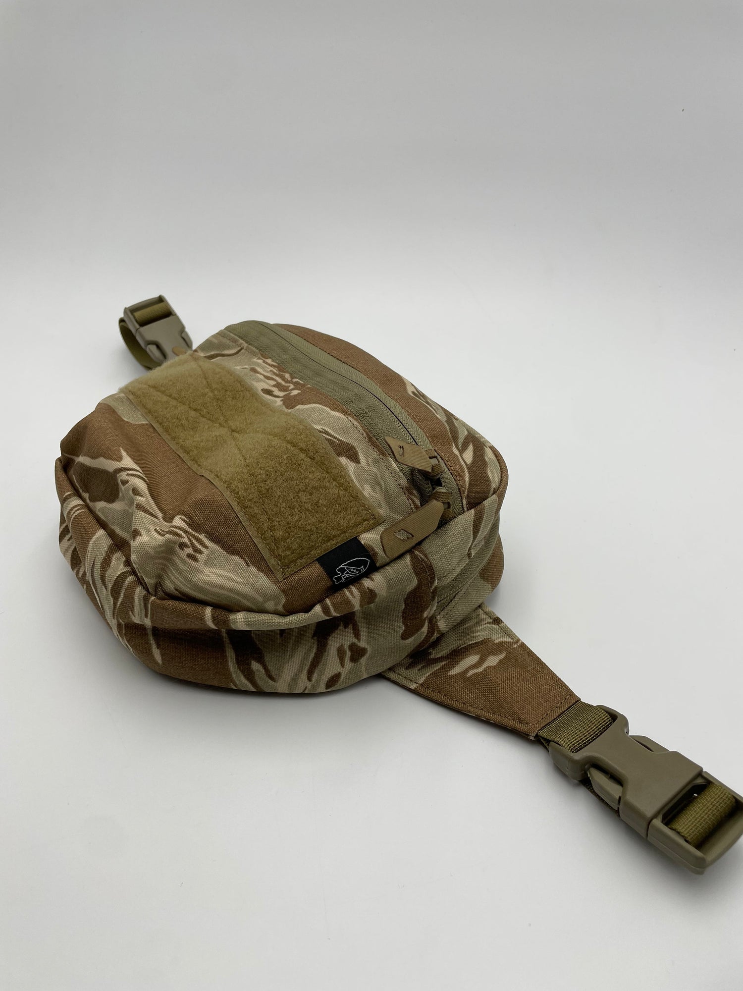 Multifunctional Fanny Pack (Various Colors and Patterns)